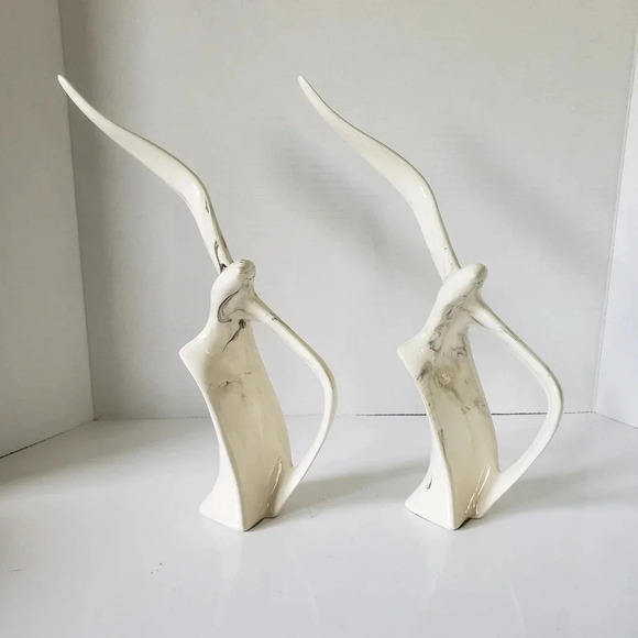 VTG,Mid-century Modern pair of  Canadian Made Ceramic Seagal. - Picture 2 of 8